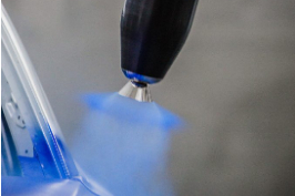 對(duì)于機(jī)械噴涂，何時(shí)使用空氣噴槍或旋轉(zhuǎn)鐘噴霧器